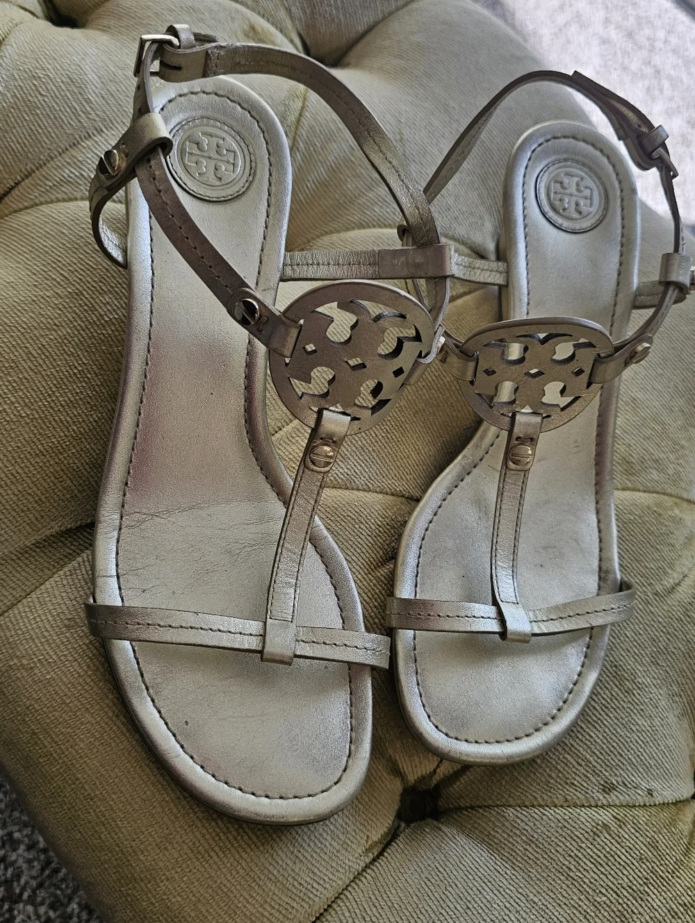 Tory Burch Miller Metallic Leather Sandals in Champagne Size 7.5 - Picture 5 of 6